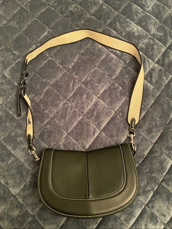 Zara Handbags - Zara Leather Saddle Crossbody Bag in Black